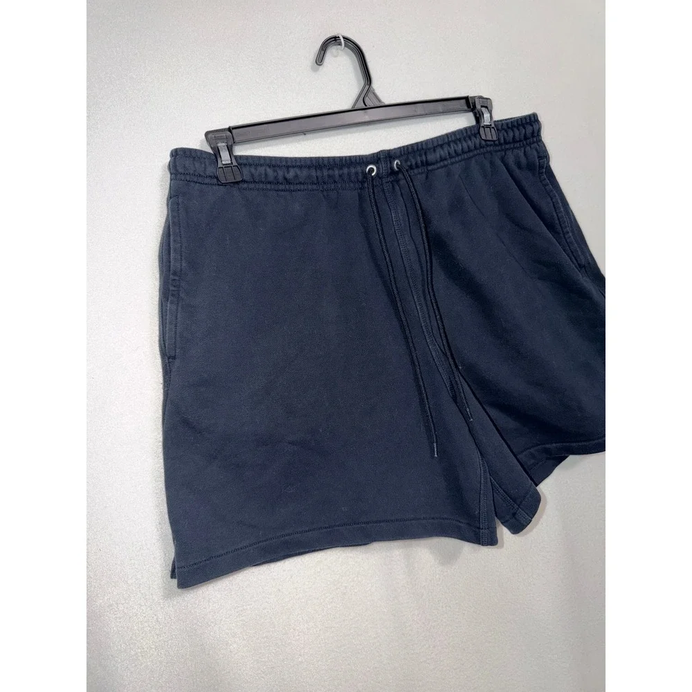 Nike Mens Club Fleece Shorts Black Embroidered Logo AR2375-010 L